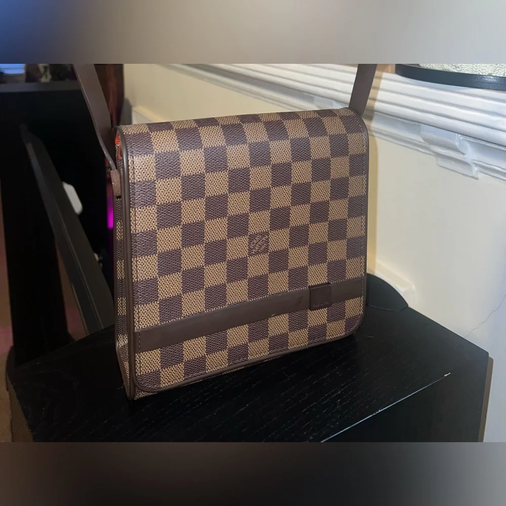 LV shoulder bag - Picture 4 of 10
